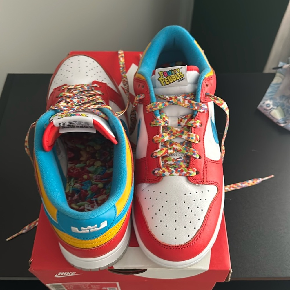 8.5 Mens Lebron Fruity Pebbles. NWOT